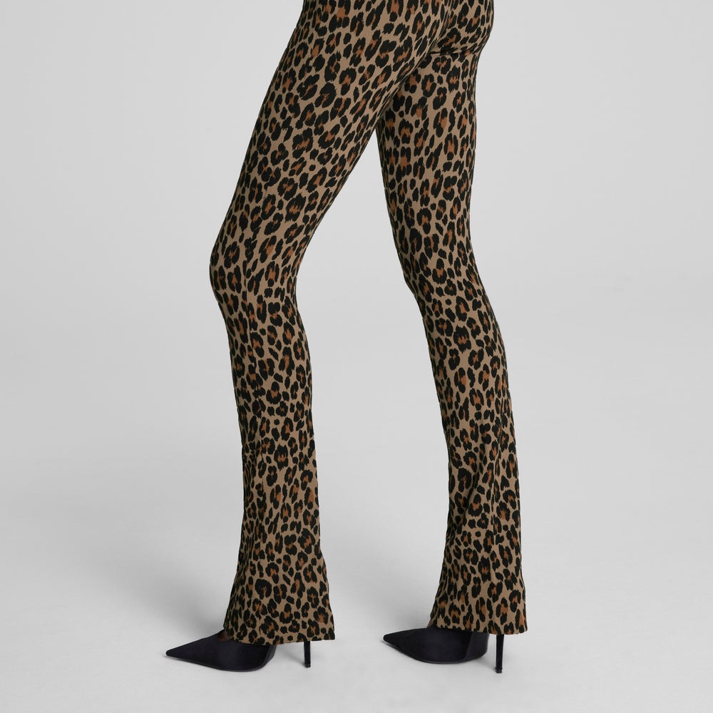 SPANX Leopard Print Ponte Micro Flare Pant NWT Size Large Petite - Picture 6 of 6